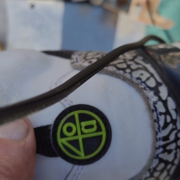 Stylish Black and White Nike Sneakers(2 Pair) - Picture 5 of 5